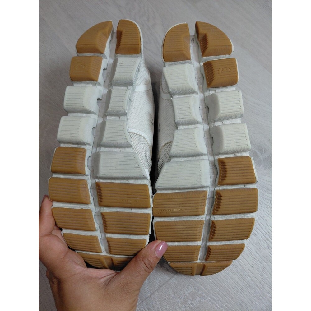 On Cloud Womens Cloud 5 Sand White Running Shoes Size 9.5 Mesh Low Top - Picture 6 of 13